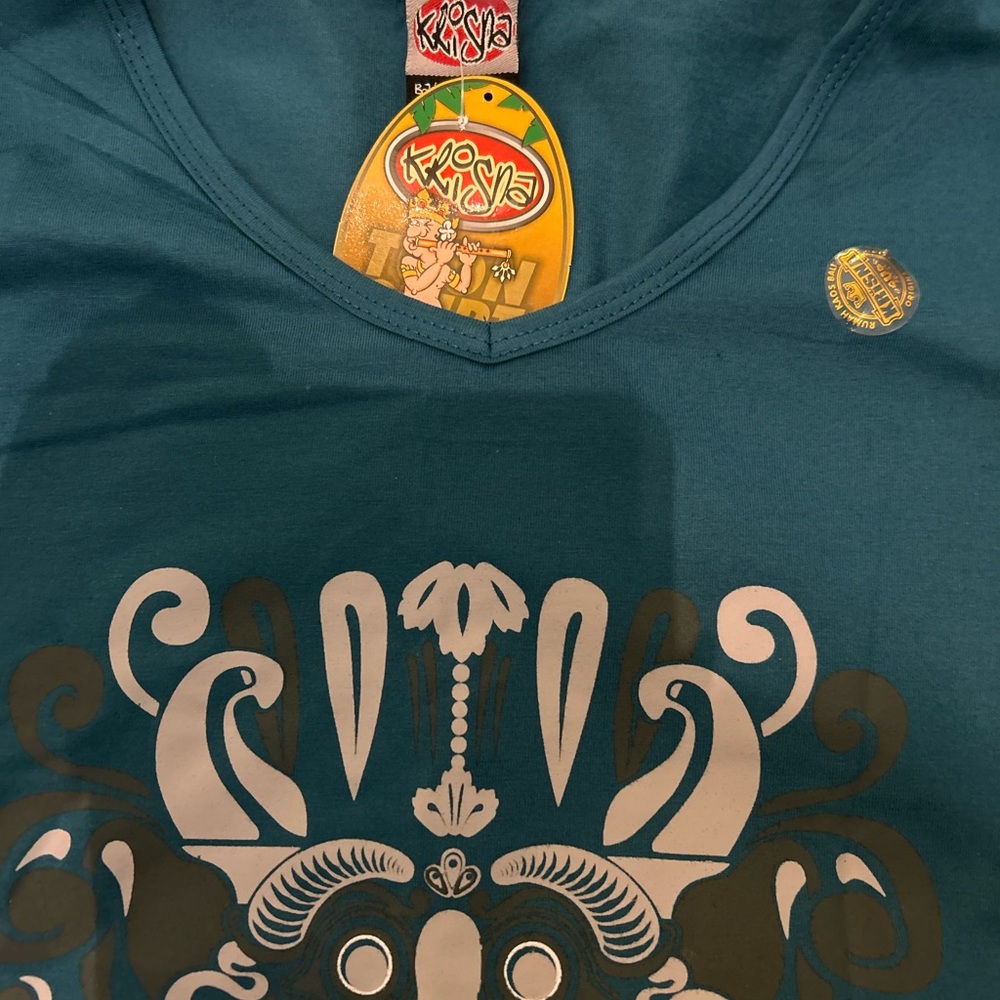NWT Krisna Bali T-Shirt Women L Teal Barong Demon Mask Graphic Indonesia - Picture 5 of 13